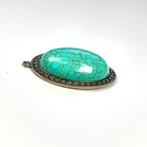 Turquoise silver tone necklace pendant